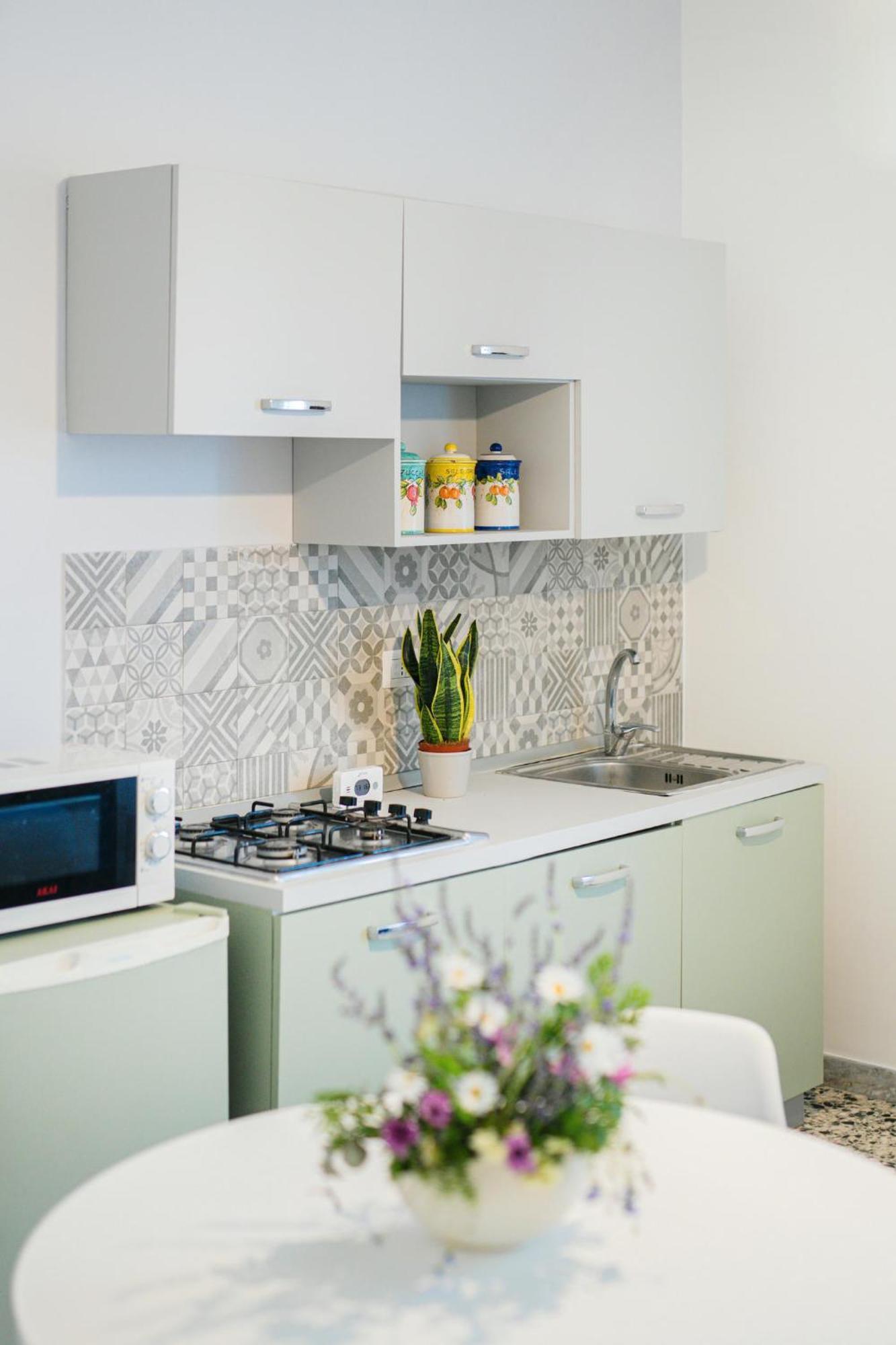 Ciraccio Apartments 普罗奇达 外观 照片